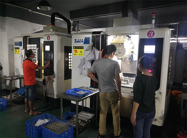 數控雕銑機 數控雕銑機