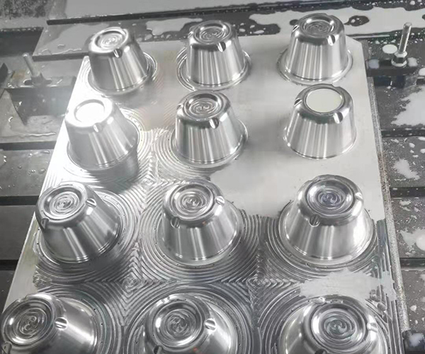 數(shù)控加工中心機(jī)床 數(shù)控加工中心機(jī)床