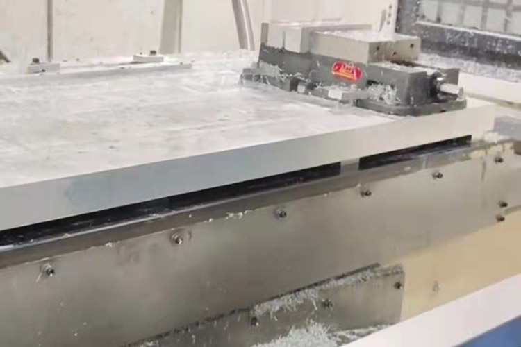 CNC數(shù)控機床廠家